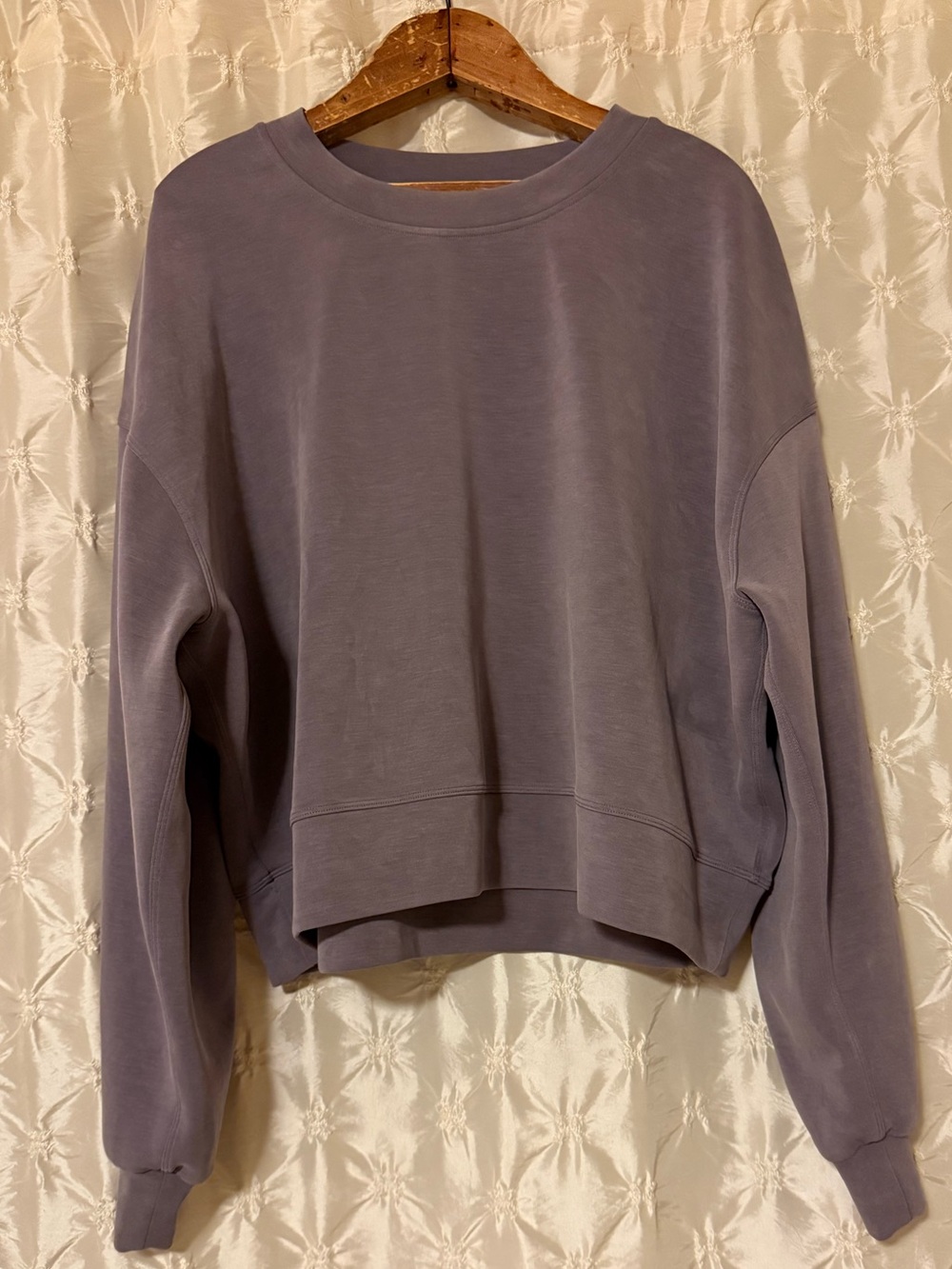 Lululemon Perfectly Oversized Cropped Crew Sweatshirt Softstreme Dusky Lavender - Picture 4 of 10